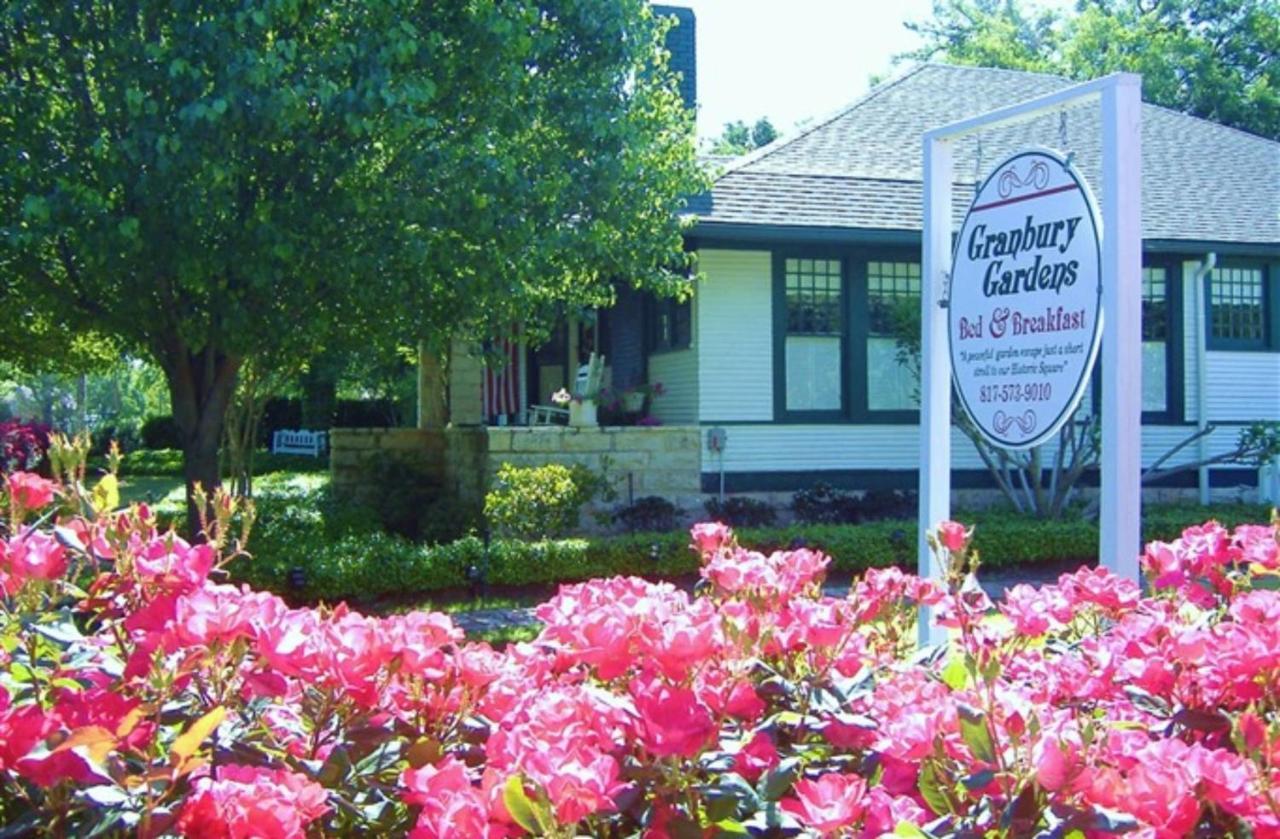 Granbury Gardens Bed And Breakfast מראה חיצוני תמונה